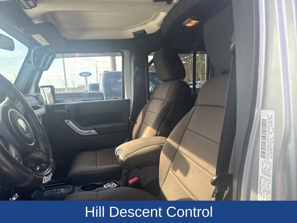 2012 Jeep Wrangler Unlimited Sahara