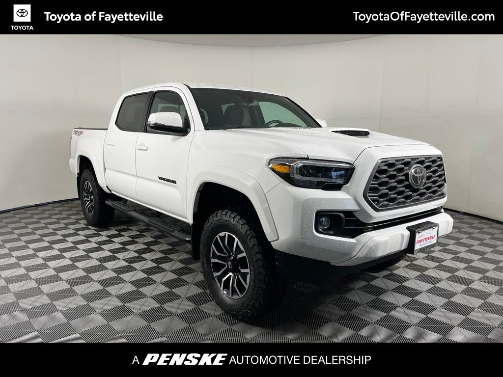 Thumbnail: 2021 Toyota Tacoma - 13