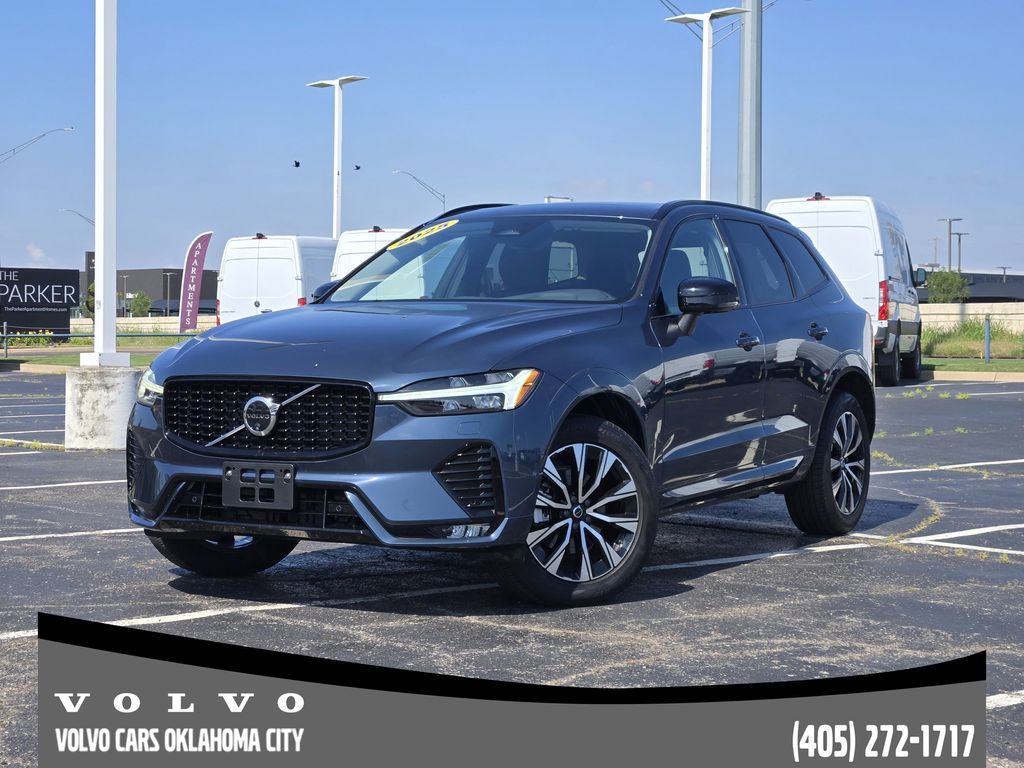 2025 Volvo XC60 B5 Plus Dark AWD's photo