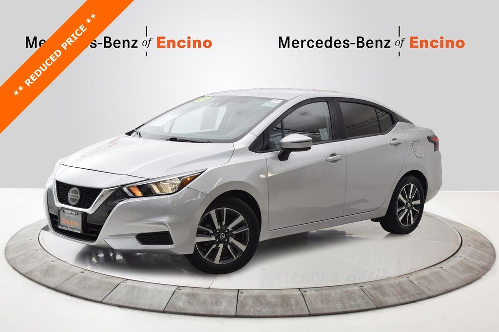 2021 Nissan Versa SV FWD