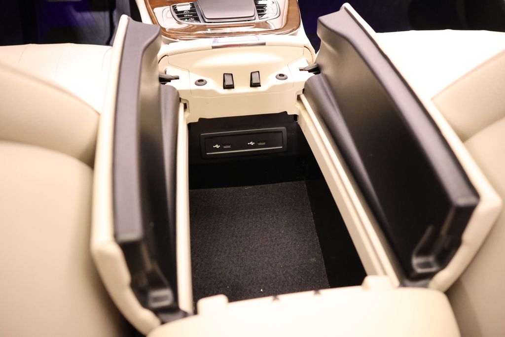 Thumbnail: 2023 Mercedes-Benz E-Class - 30