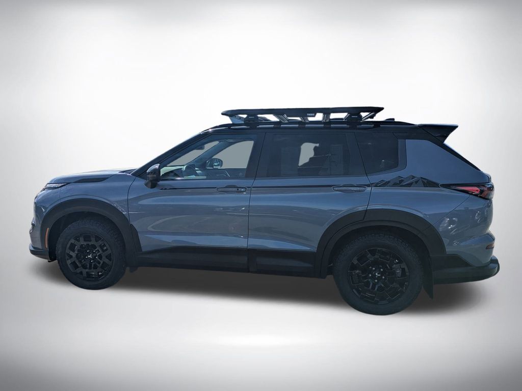 2025 Mitsubishi Outlander Trail Edition - Photo 7