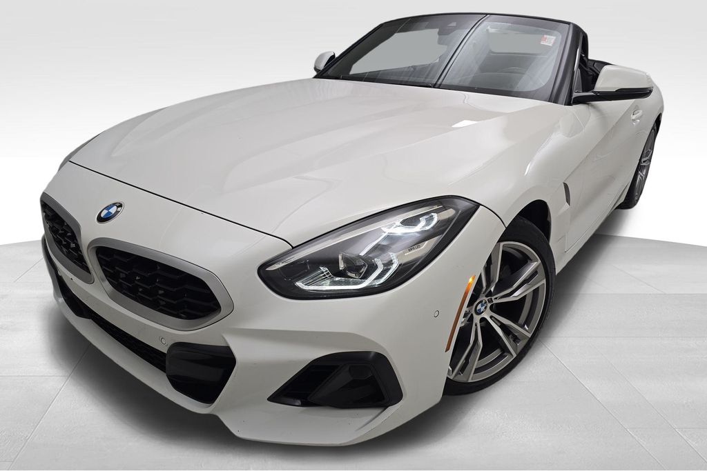 2025 BMW Z4 30i's photo