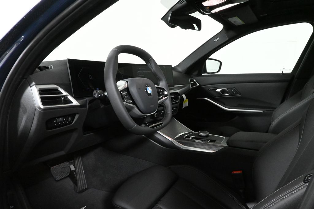 Thumbnail: 2026 BMW 3 Series - 15