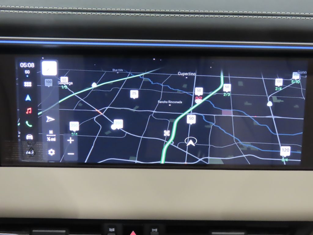 Thumbnail: 2025 Porsche Macan - 27