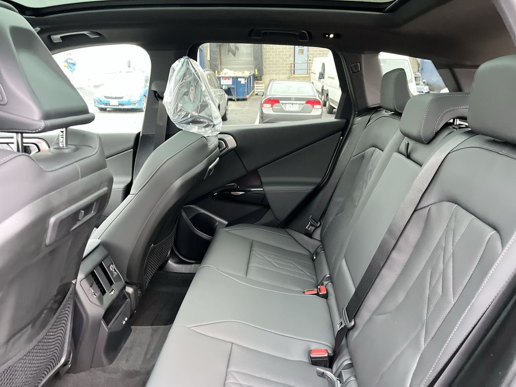 Thumbnail: 2026 BMW X3 - 23