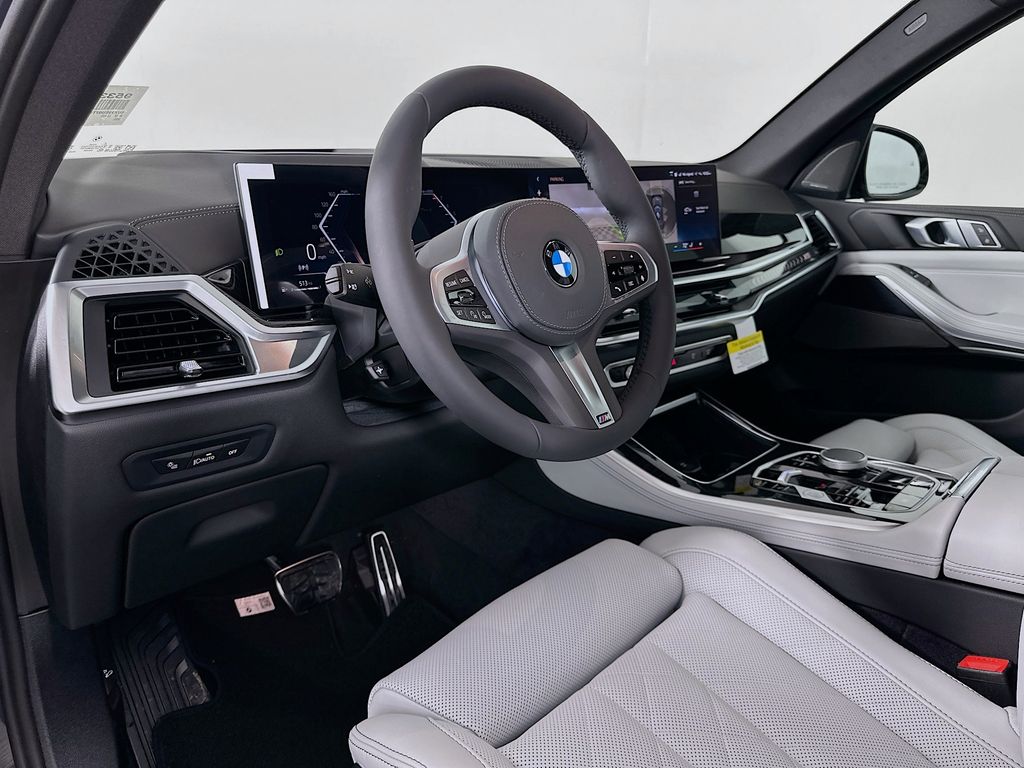 Thumbnail: 2026 BMW X5 - 9