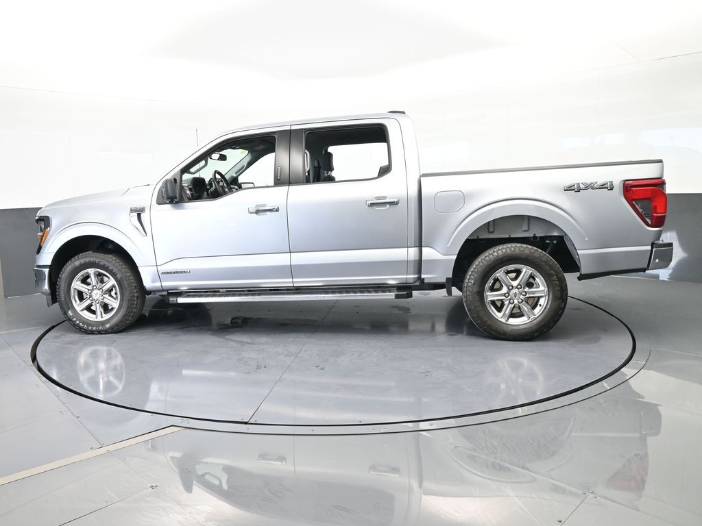Used 2024 Silver Metallic Ford XLT image 3