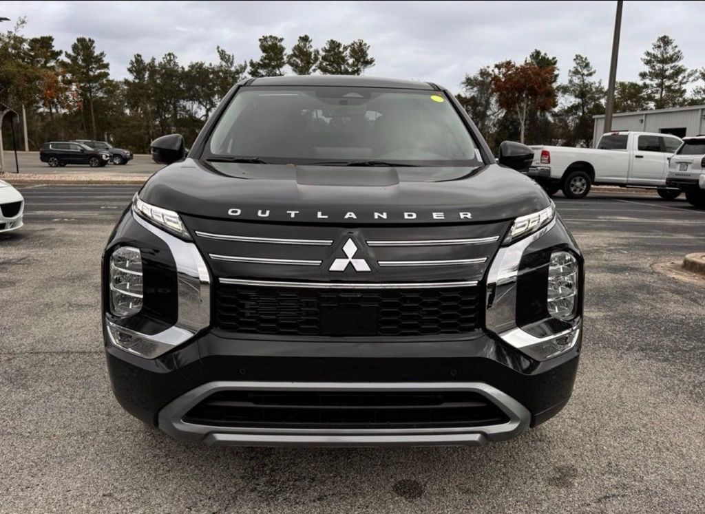New 2026 Mitsubishi Outlander SUV