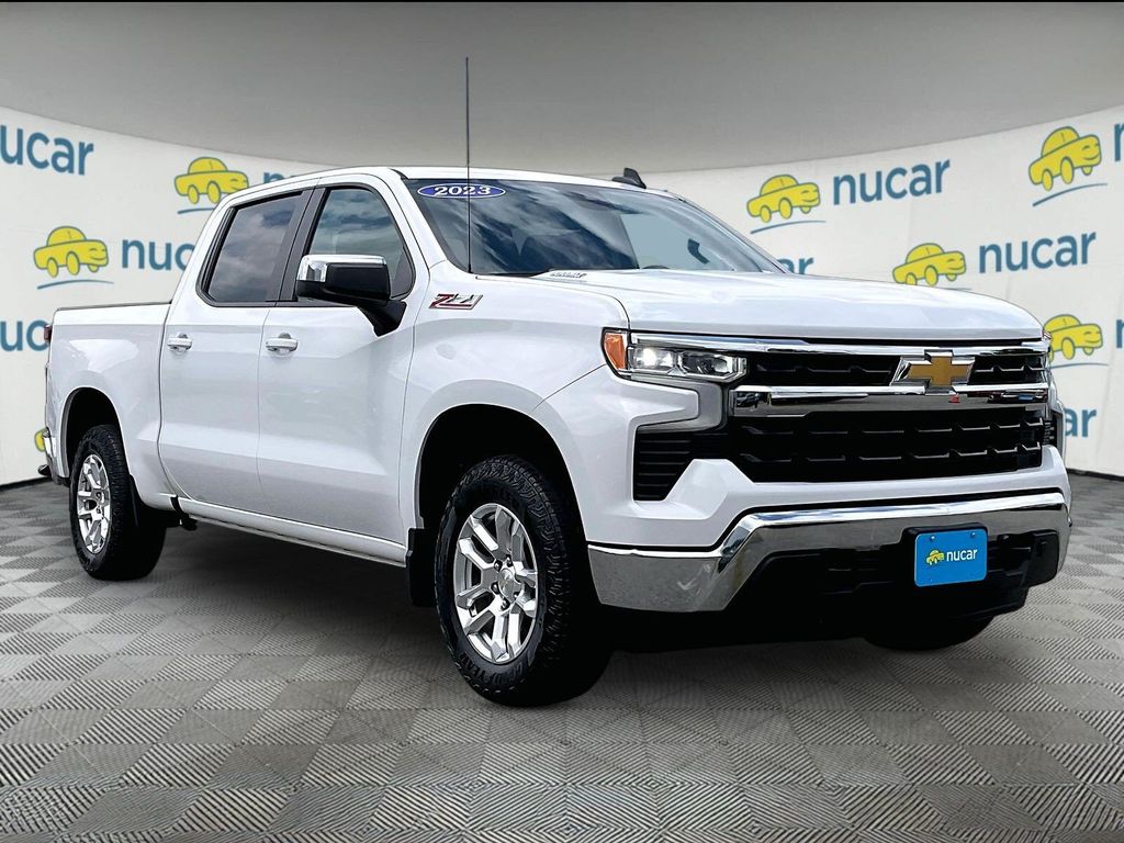 Summit White 2023 Chevrolet Silverado 1500 Pickup Truck Four-Wheel Drive Automatic