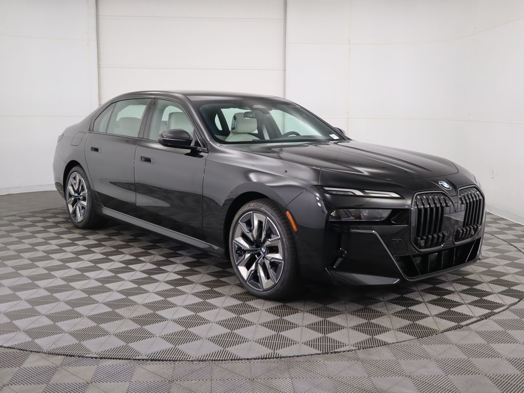 Thumbnail: 2025 BMW 7 Series - 3