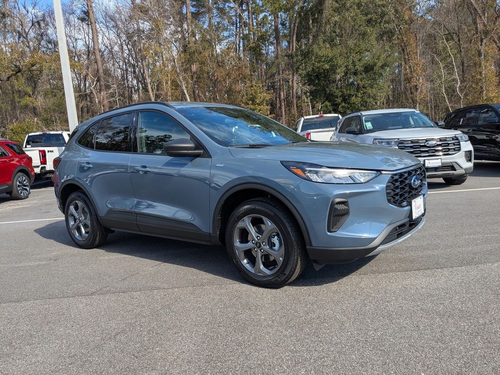 2026 Ford Escape ST-Line AWD