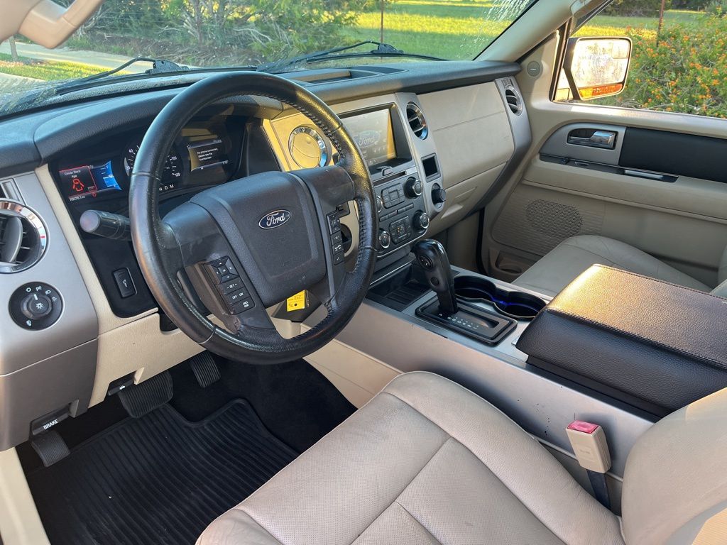 2015 Ford Expedition XLT 18