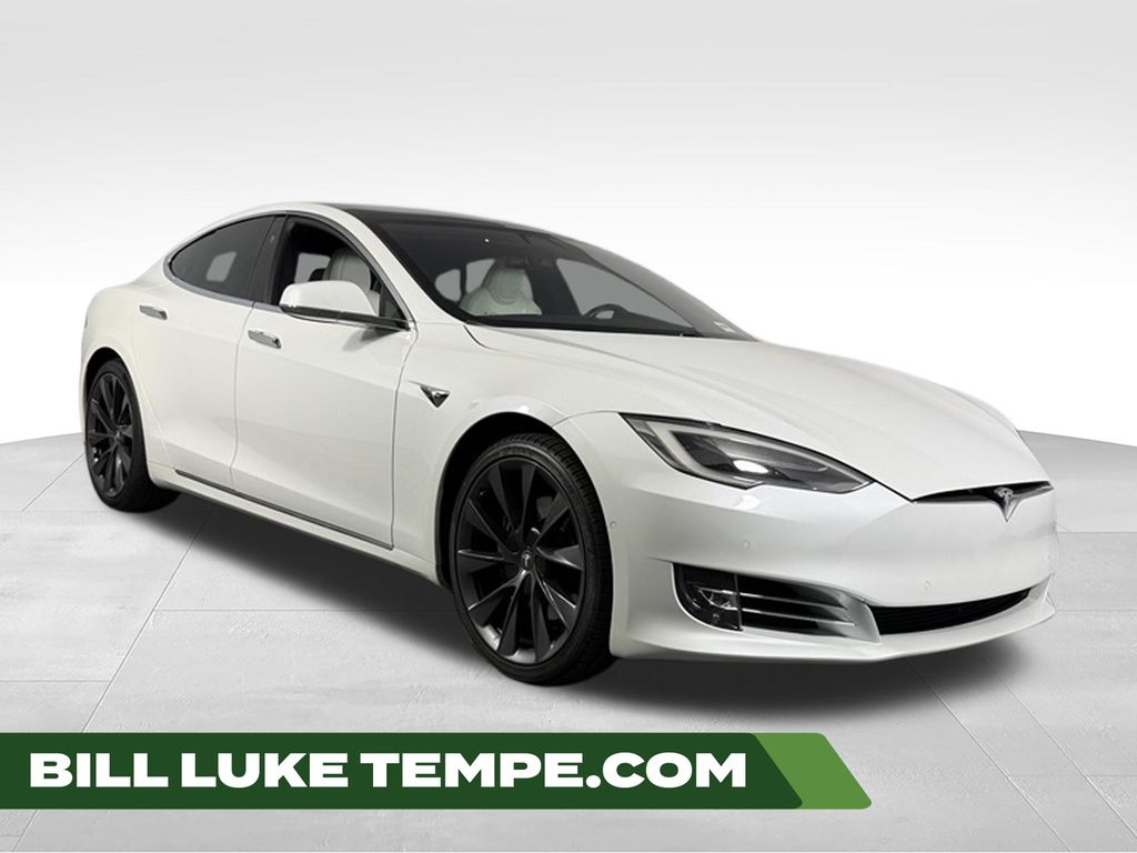 Pearl White Multi-Coat 2021 Tesla Model S Sedan All-Wheel Drive 1-Speed Automatic