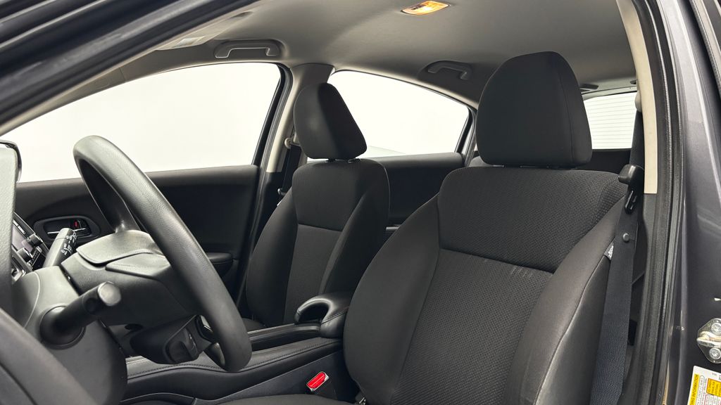 Thumbnail: 2018 Honda HR-V - 8