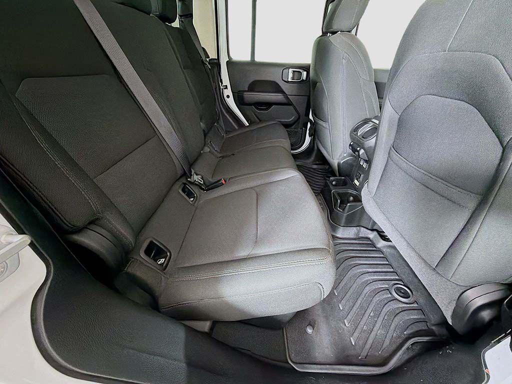 Used 2023 White Jeep Overland image 25