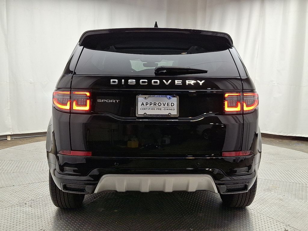 Thumbnail: 2024 Land Rover Discovery Sport - 5
