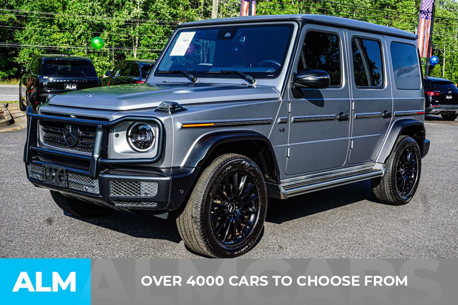 Used 2023 Gray Mercedes-Benz G 550 image 3