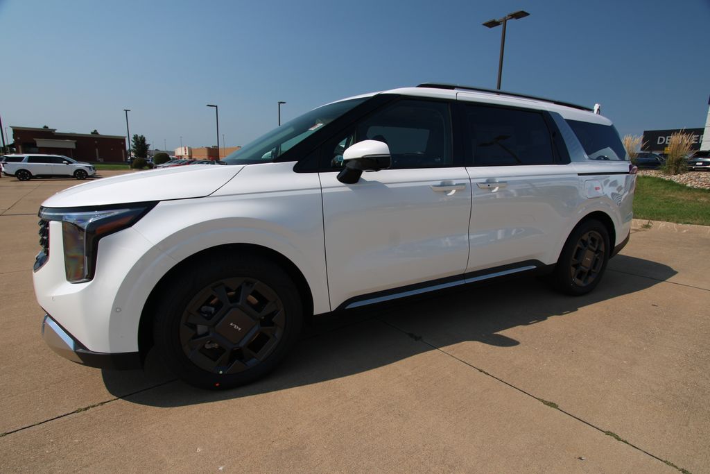 New 2027 Kia Carnival MPV Van