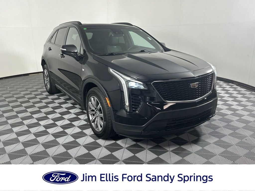 2021 Cadillac XT4 Sport 1