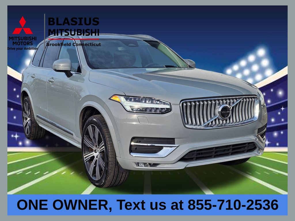 2025 Volvo XC90 B6 Ultra Bright Theme 7-Passenger AWD