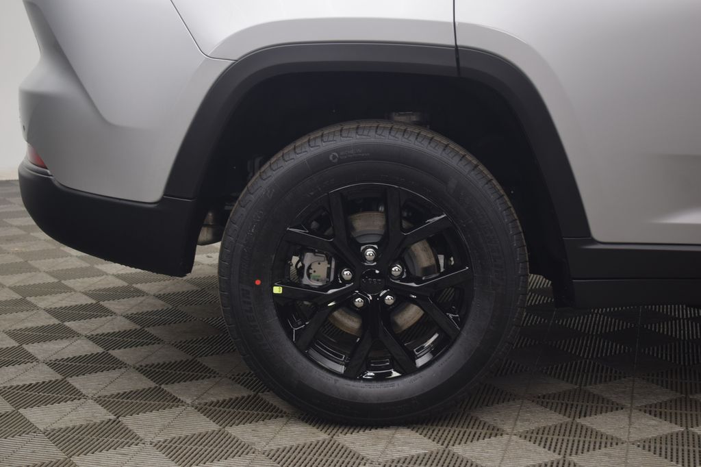 new 2026 Jeep Grand Cherokee car, priced at $46,442