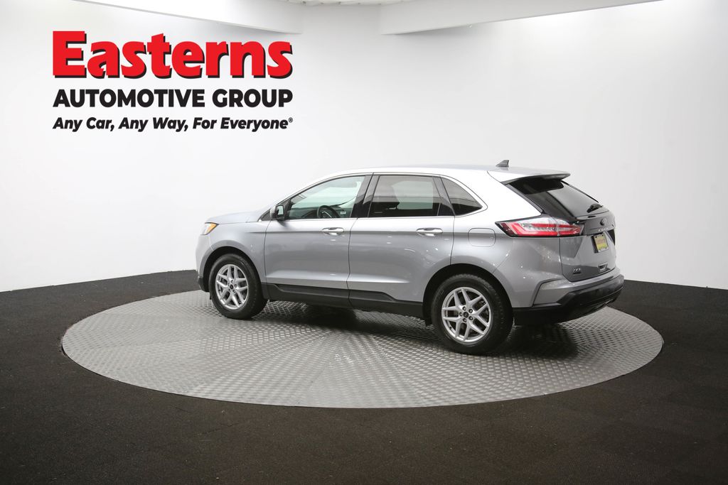 Used 2024 Silver Ford SEL image 60