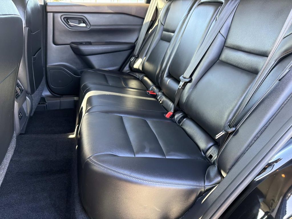 Used 2023 Nissan Rogue SL 4D Sport Utility