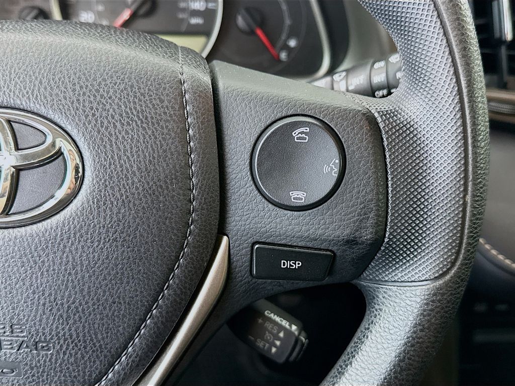 Thumbnail: 2014 Toyota RAV4 - 12