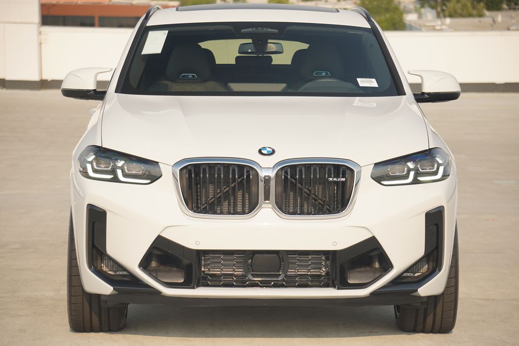 Thumbnail: 2025 BMW X4 - 2