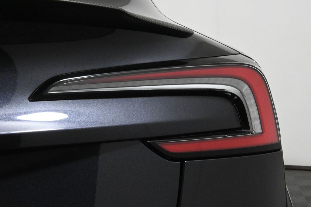 2024 Tesla Model 3 Performance 13