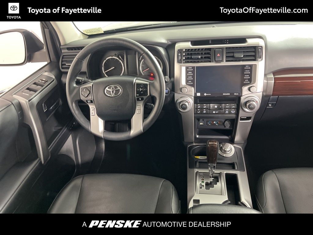 Thumbnail: 2022 Toyota 4Runner - 15