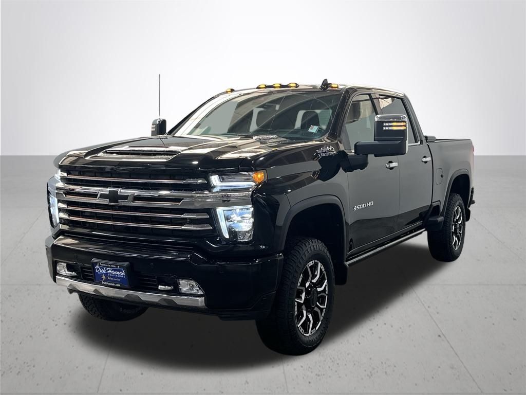 2022 Chevrolet Silverado 3500HD High Country photo 2