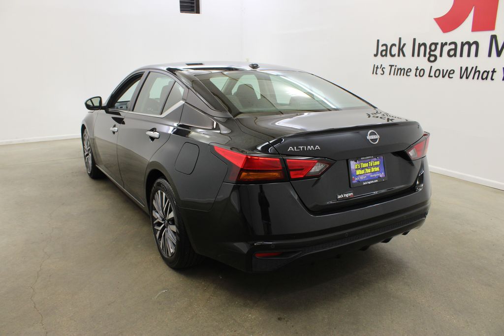 used 2025 Nissan Altima car, priced at $22,991