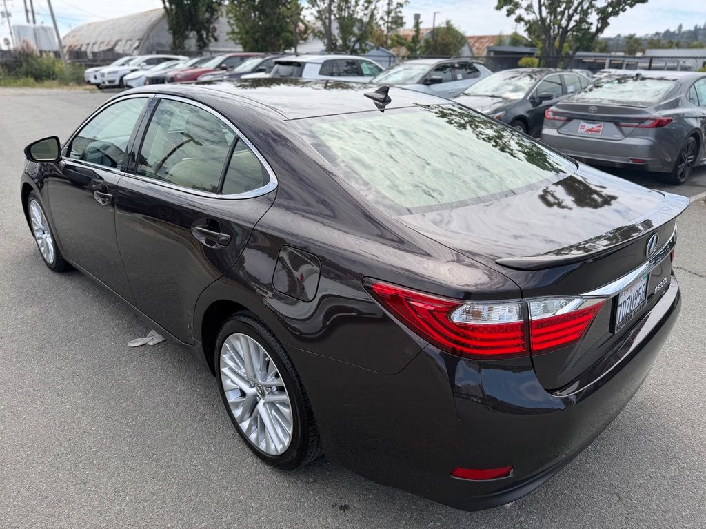 Used 2014 Lexus ES Sedan