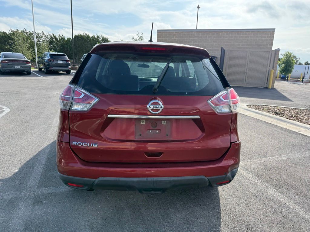 Thumbnail: 2015 Nissan Rogue - 5