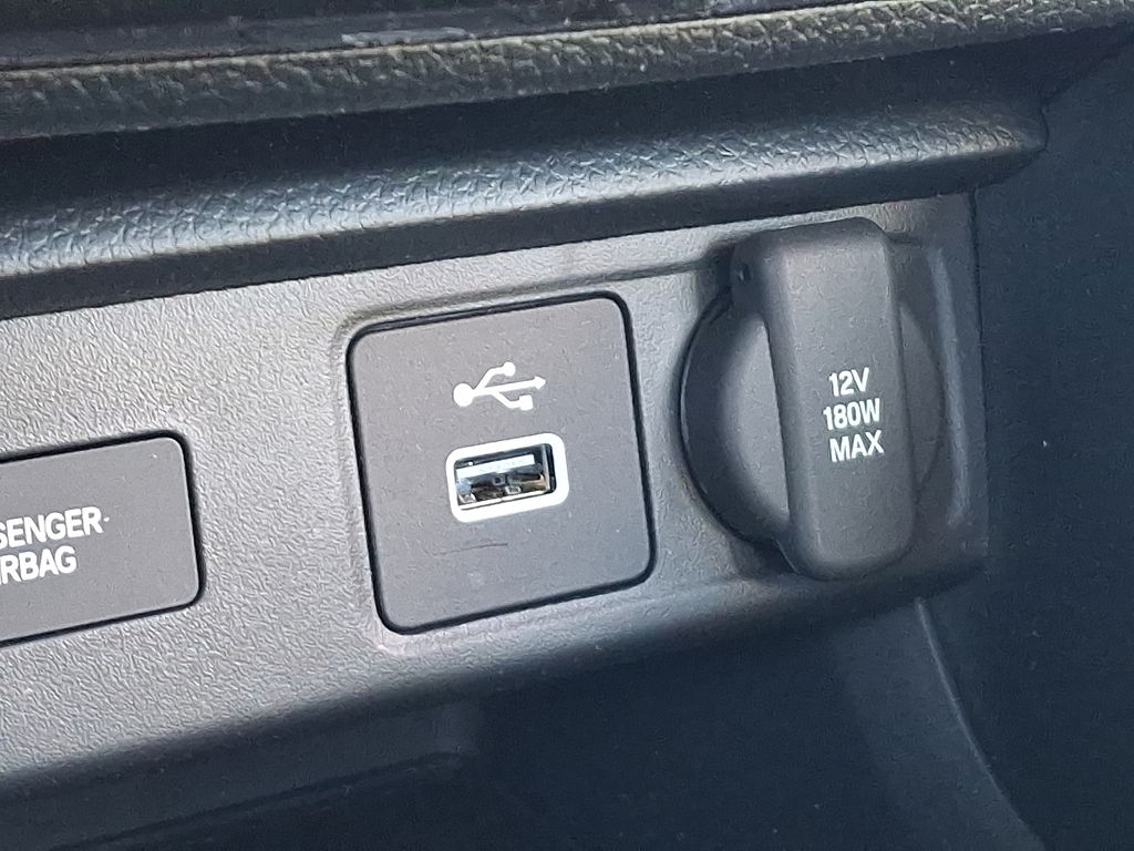 Thumbnail: 2025 Acura Integra - 26