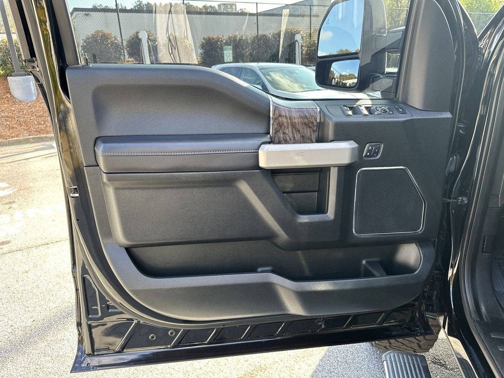 2018 Ford F-250SD Lariat 10