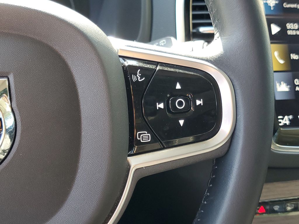 used 2022 Volvo XC90 Recharge Plug-In Hybrid car, priced at $41,995