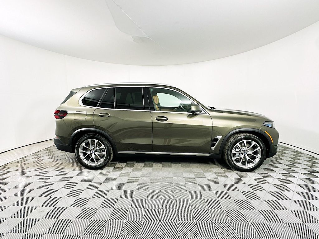 2026 BMW X5 xDrive50e 4