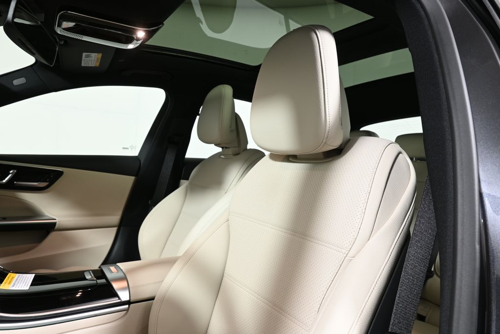 Thumbnail: 2026 Mercedes-Benz C-Class - 15