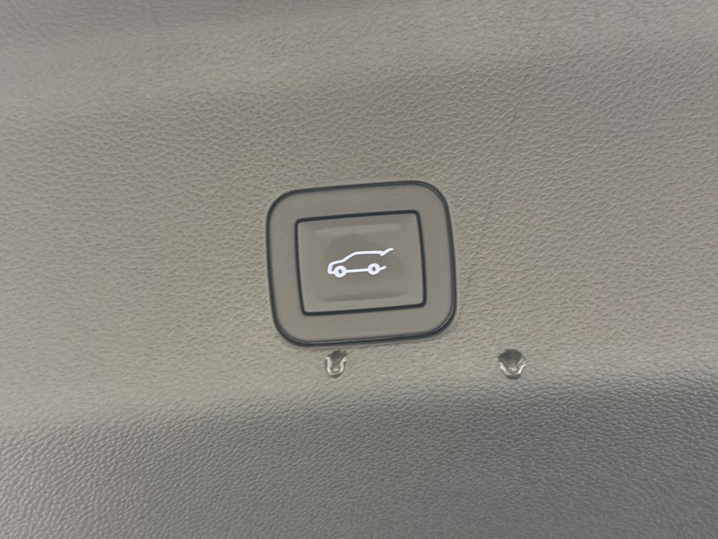 used 2026 GMC Yukon car, priced at $89,900