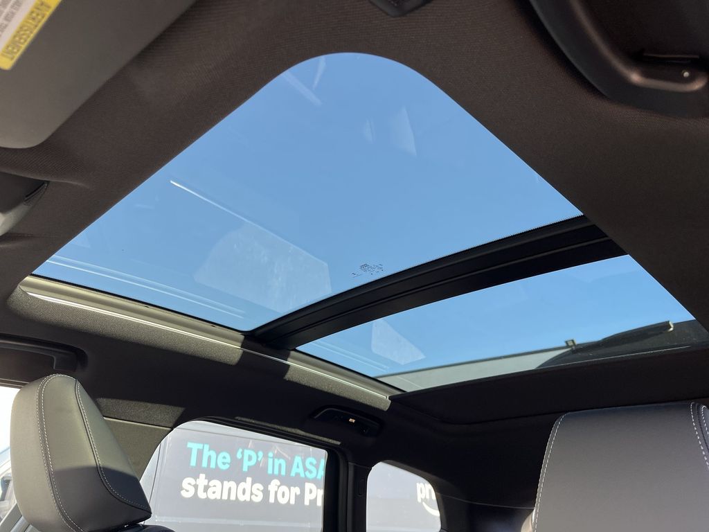 Thumbnail: 2026 BMW X1 - 22