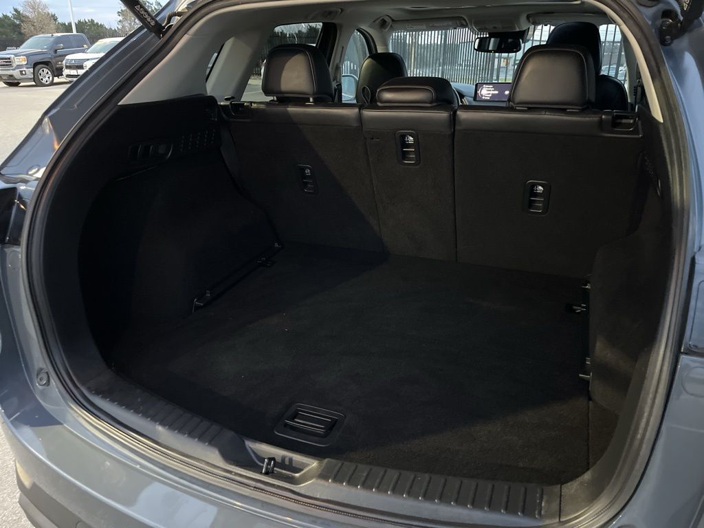 Thumbnail: 2022 Mazda CX-5 - 10