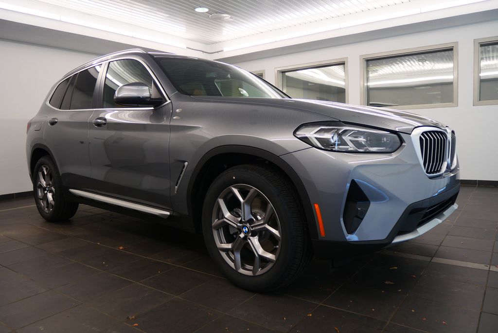 2024 BMW X3 sDrive30i 8