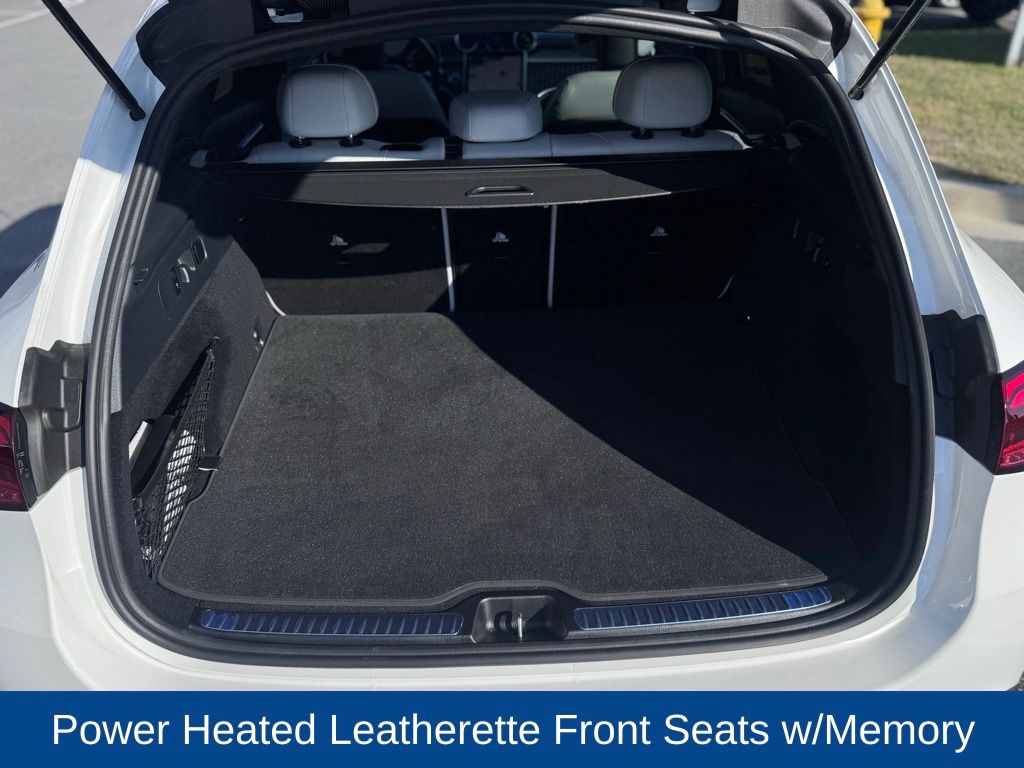 2024 Mercedes-Benz GLC 300 SUV