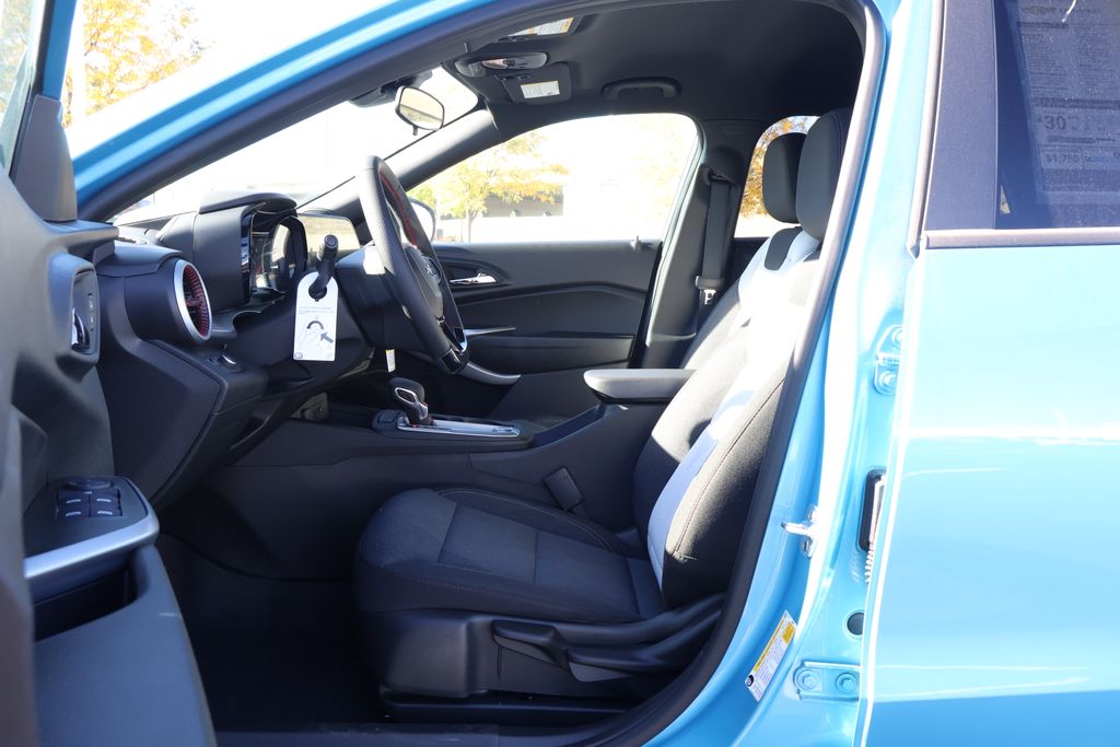 Thumbnail: 2025 Chevrolet Trax - 13