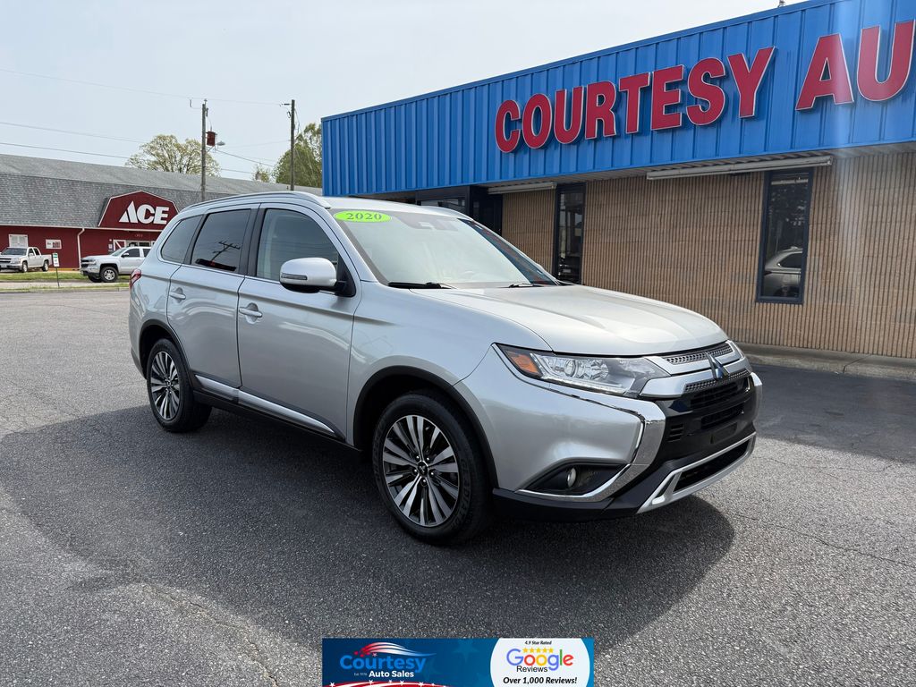 Silver Alloy 2020 Mitsubishi Outlander SEL FWD SUV / Crossover Front-Wheel Drive Continuously Variable Transmission