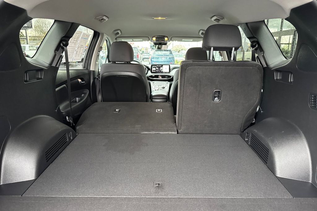 used 2023 Hyundai Santa Fe car, priced at $21,987