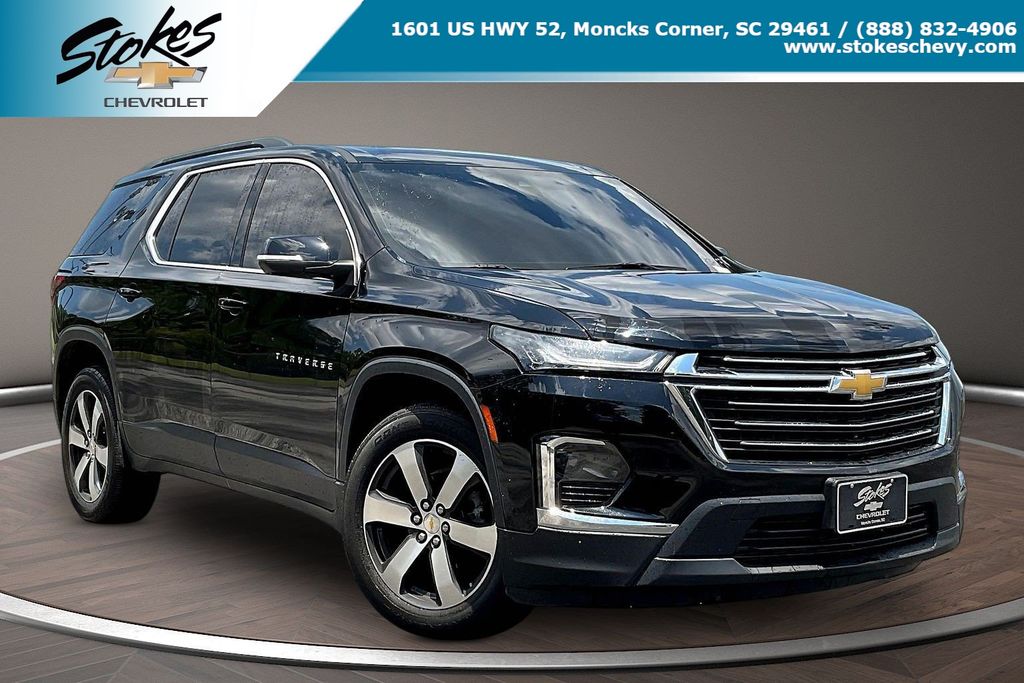 2023 Chevrolet Traverse LT Leather AWD